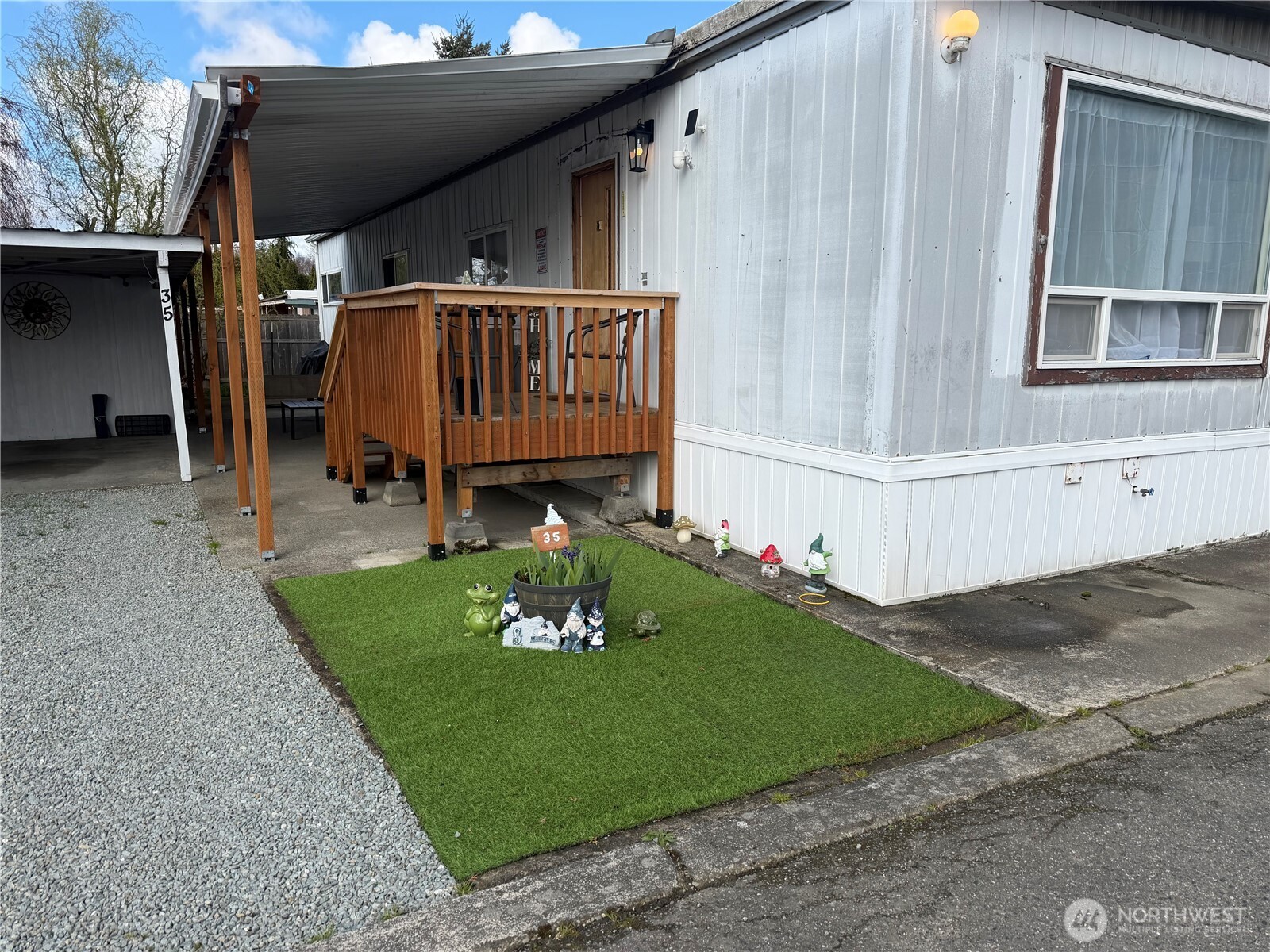 2522 Old Highway 99 S #35, Mount Vernon, WA 98273