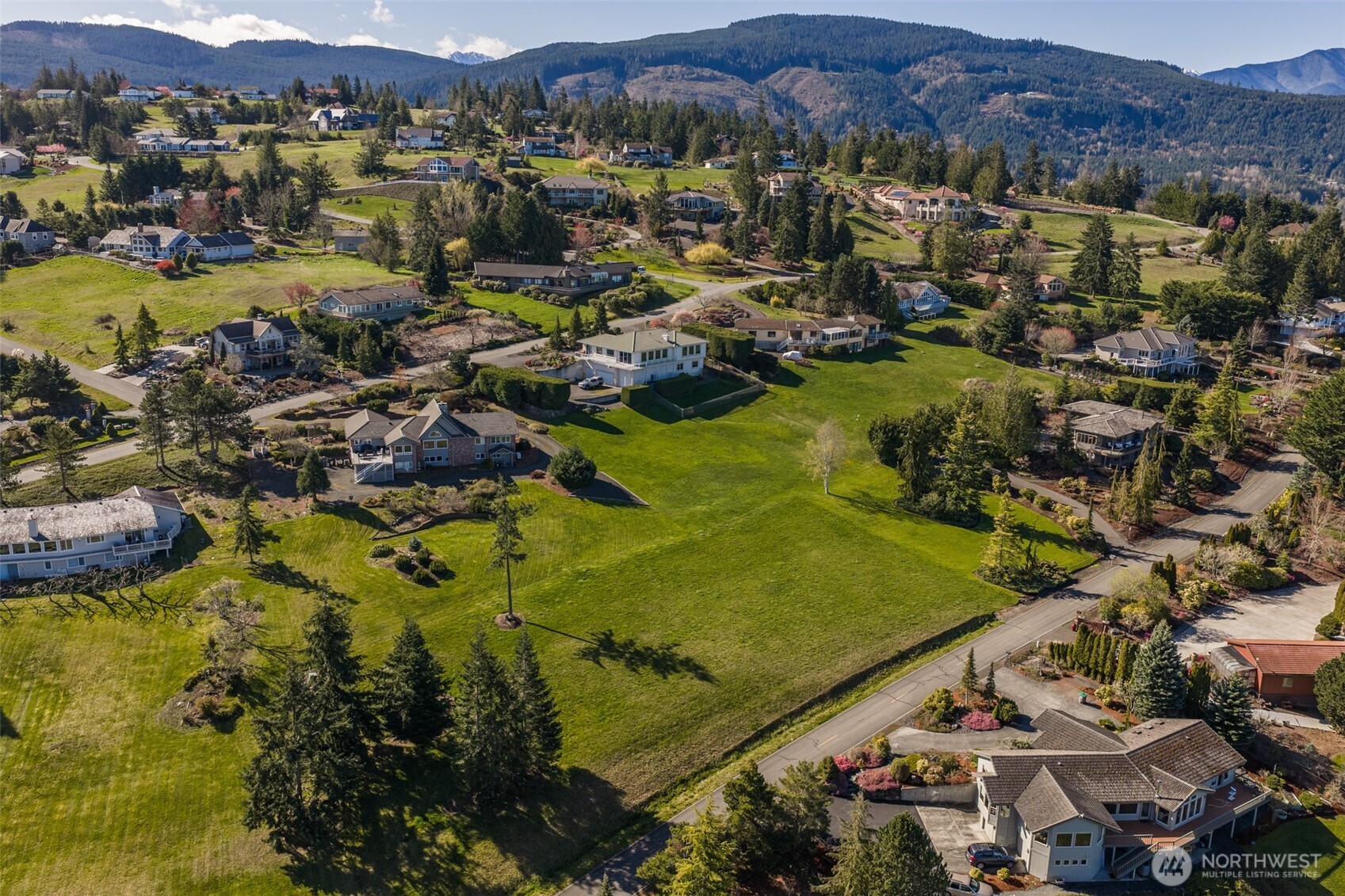 9999 Fawn Lane , Sequim, WA 98382