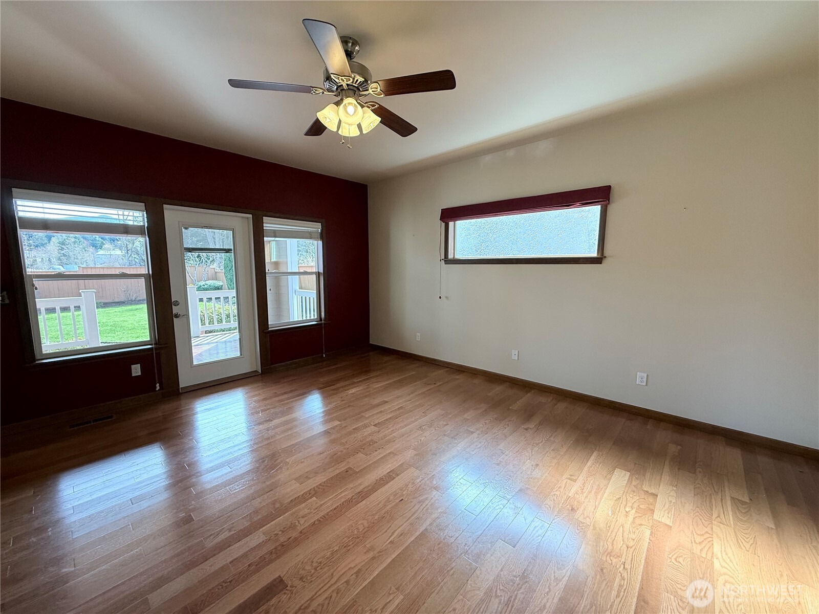 1516 N 43rd Place , Mount Vernon, WA 98273
