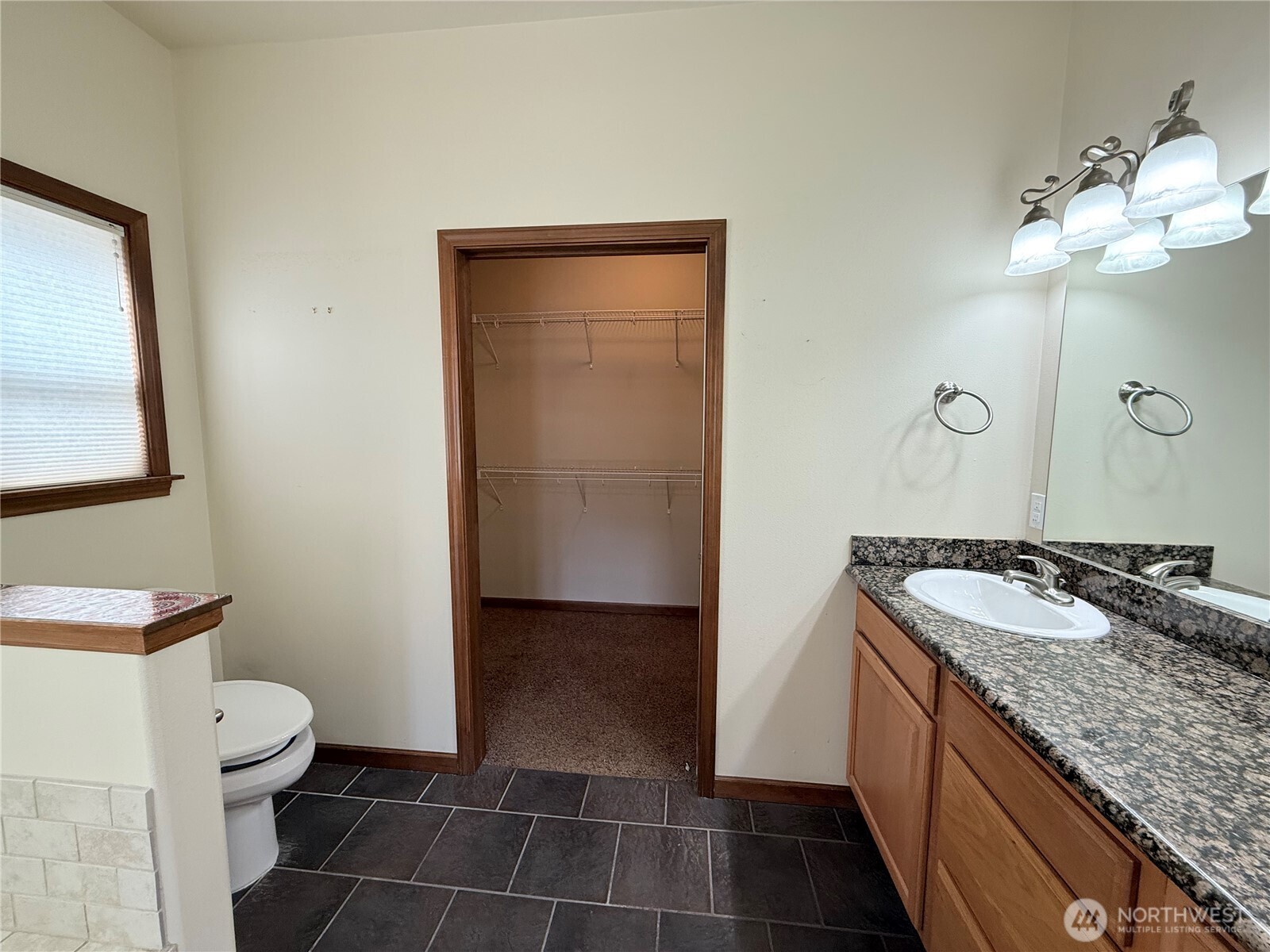 1516 N 43rd Place , Mount Vernon, WA 98273