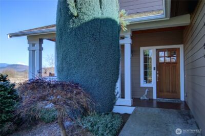1516 N 43rd Place , Mount Vernon, WA 98273 - Photo 2