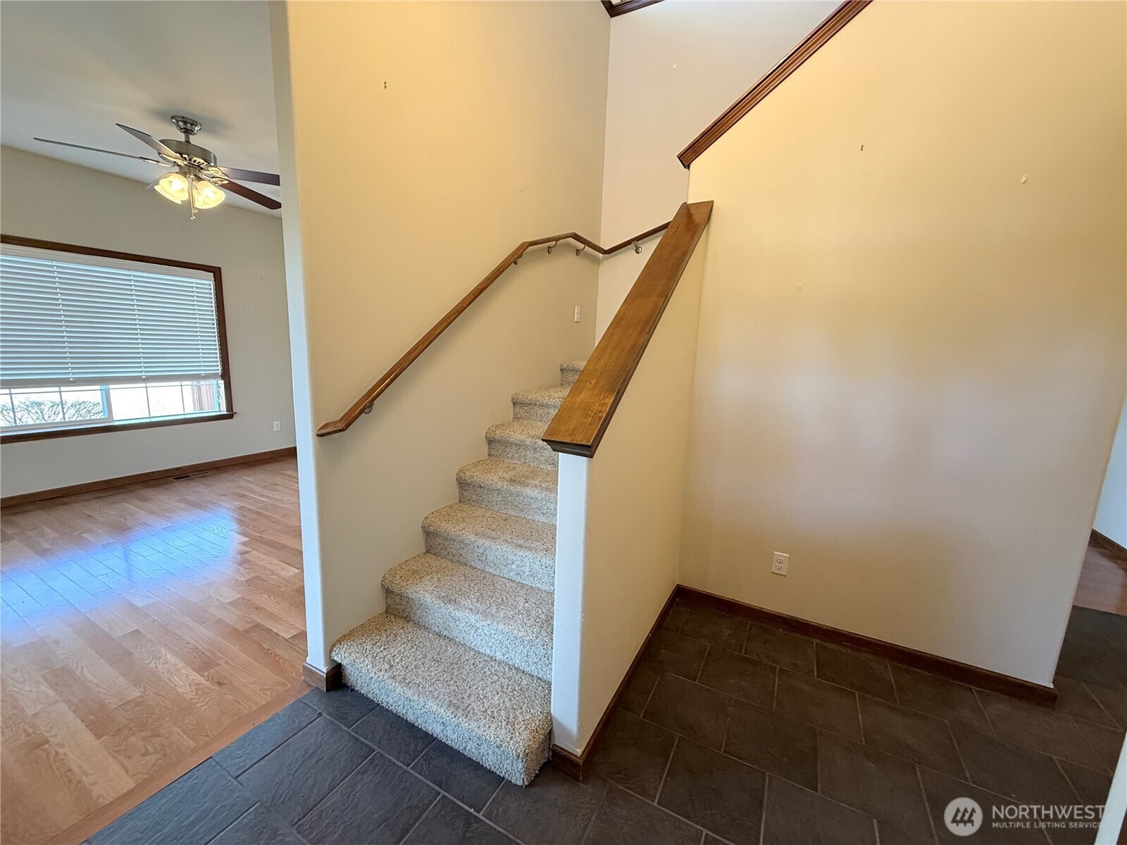 1516 N 43rd Place , Mount Vernon, WA 98273