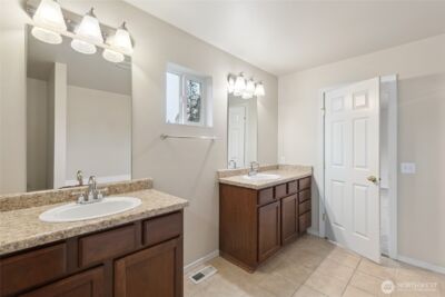 1563 Sinclair Drive , Dupont, WA 98327 - Photo 13