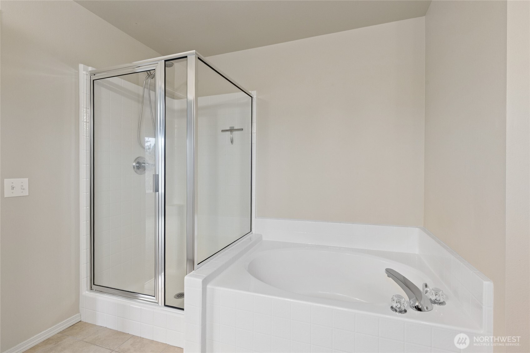 1563 Sinclair Drive , Dupont, WA 98327