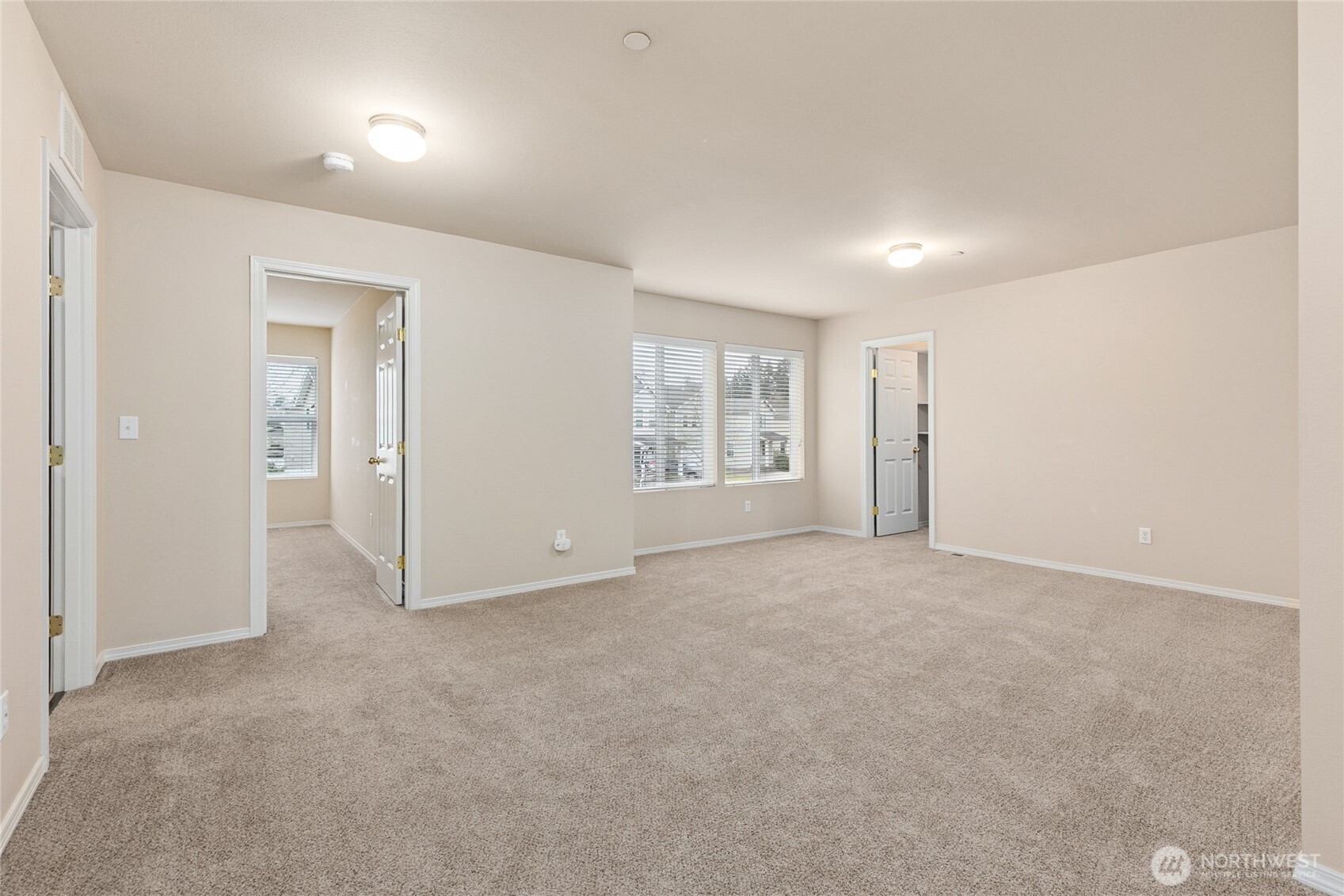 1563 Sinclair Drive , Dupont, WA 98327