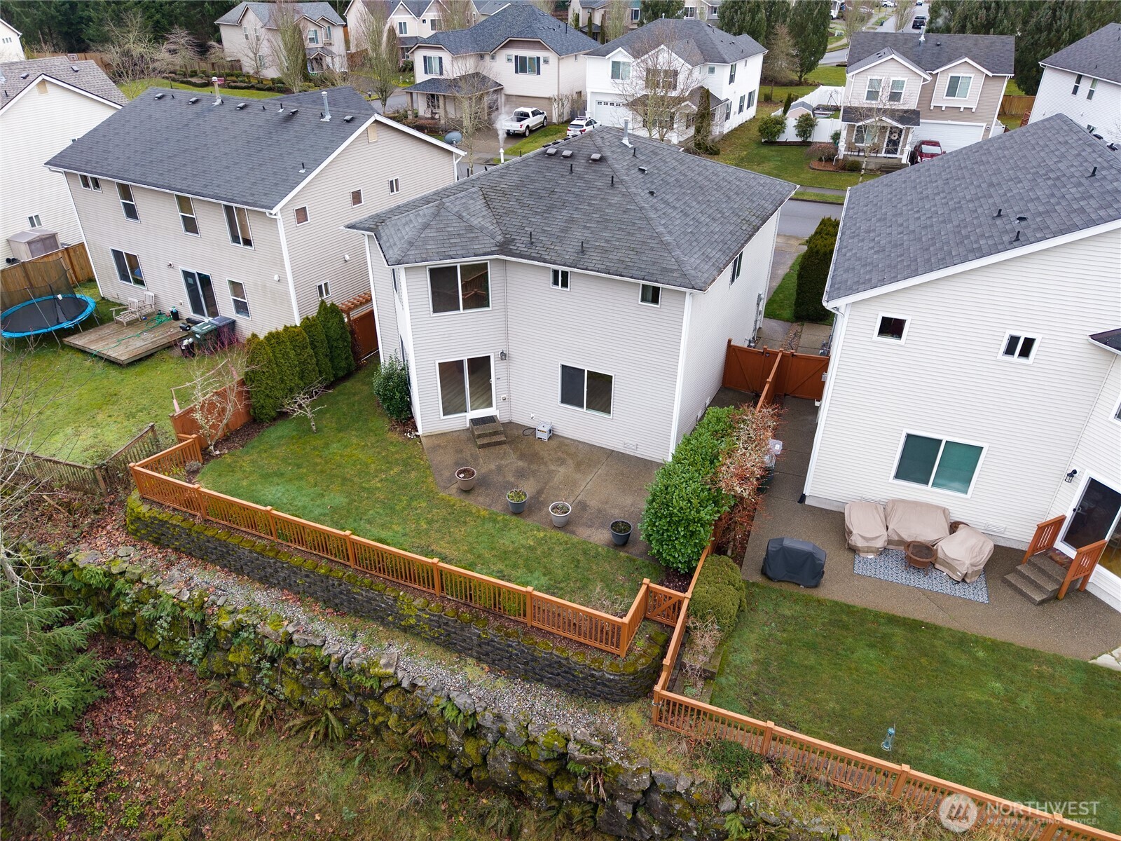 1563 Sinclair Drive , Dupont, WA 98327