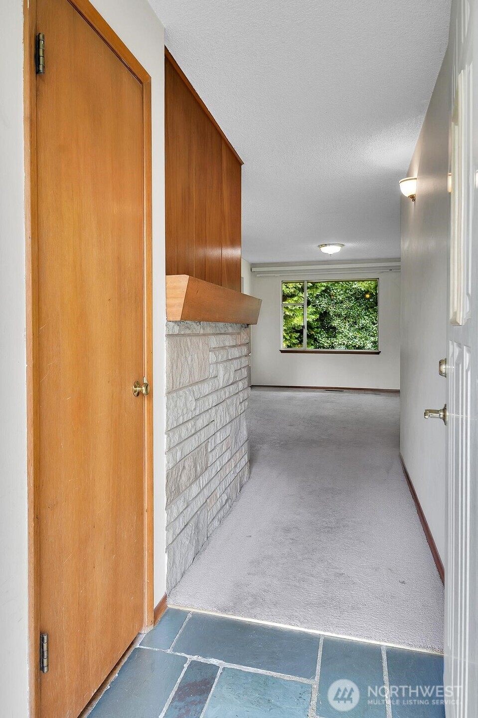 16003 5th Avenue NE, Shoreline, WA 98155