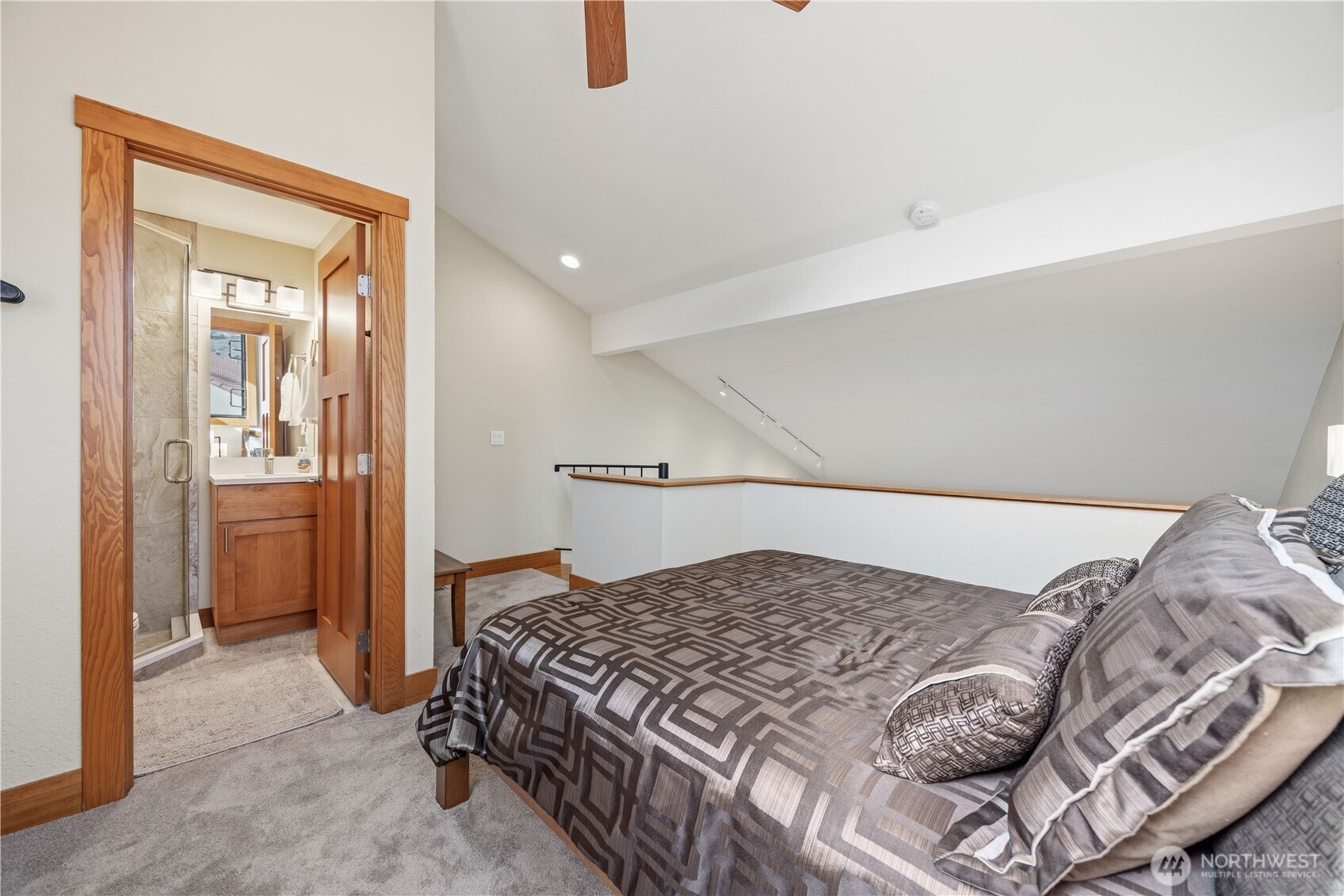 100 Lake Chelan Shores Dr. #3-8, Chelan, WA 98816