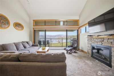100 Lake Chelan Shores Dr. #3-8, Chelan, WA 98816 - Photo 4