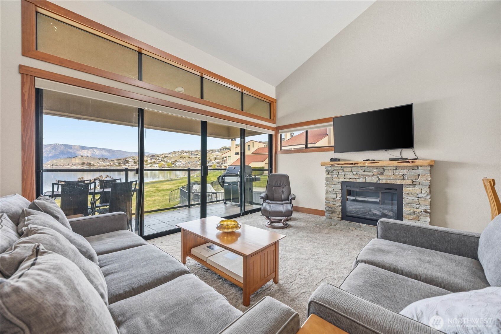 100 Lake Chelan Shores Dr. #3-8, Chelan, WA 98816