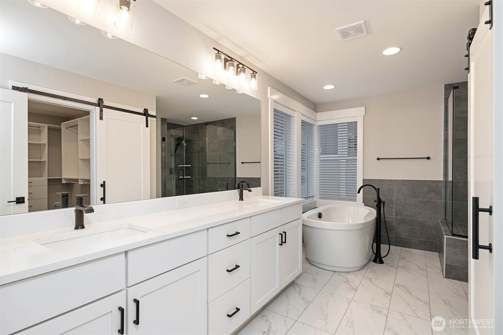 13030 75TH Place S, Seattle, WA 98178