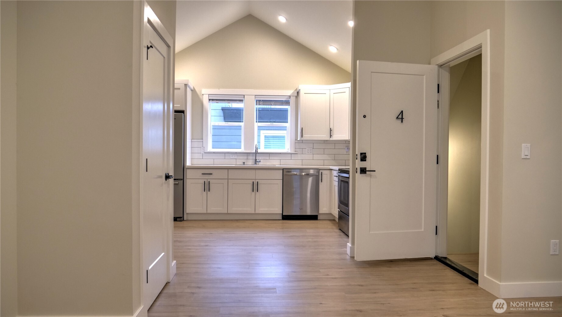 1609 E Columbia Street , Seattle, WA 98122