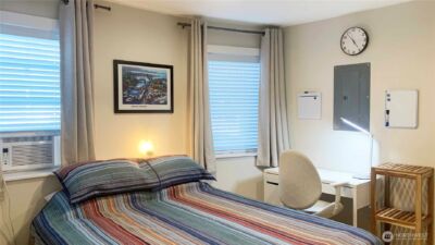 1609 E Columbia Street , Seattle, WA 98122 - Photo 8