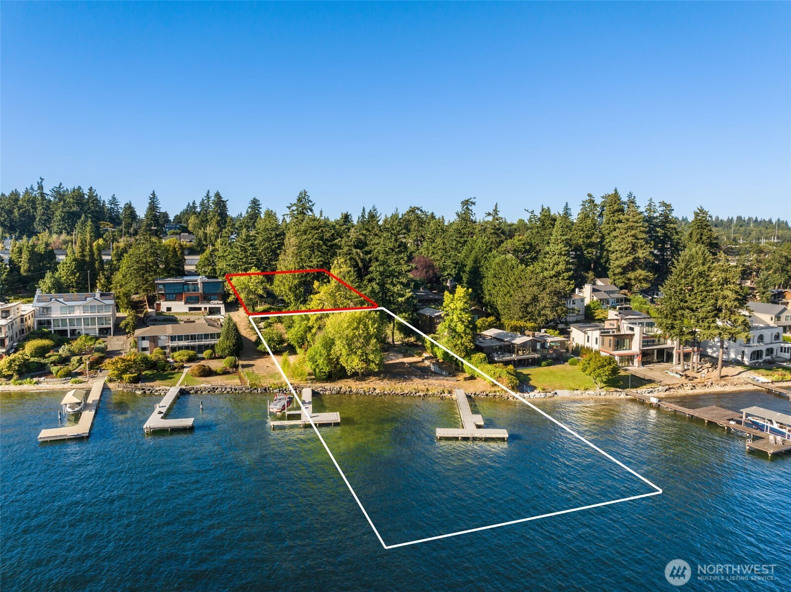 10879 SE Lake Road , Bellevue, WA 98004