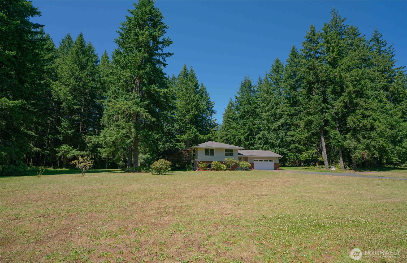 293154 Highway 101 , Quilcene, WA 98376