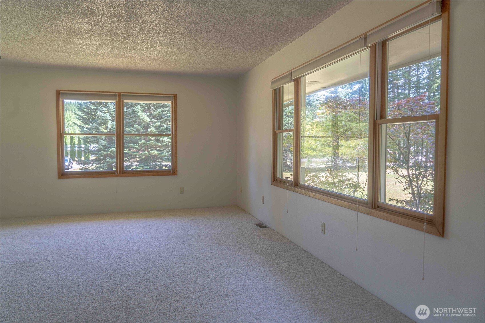 293154 Highway 101 , Quilcene, WA 98376