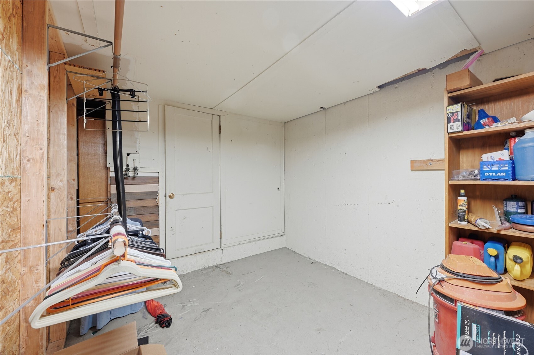 6251 3rd Avenue NW, Seattle, WA 98107