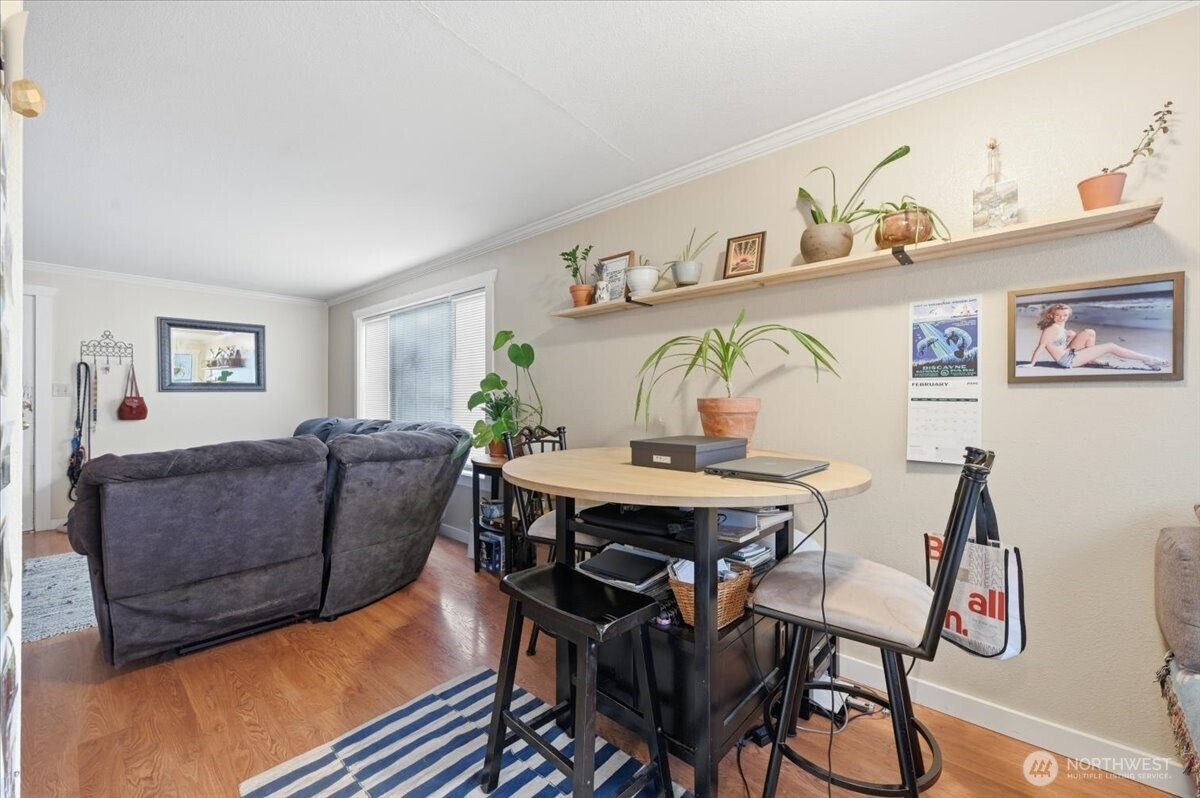 6251 3rd Avenue NW, Seattle, WA 98107