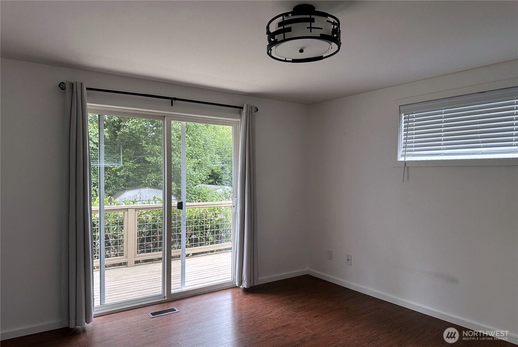 1226 Dewey Drive , Coupeville, WA 98239