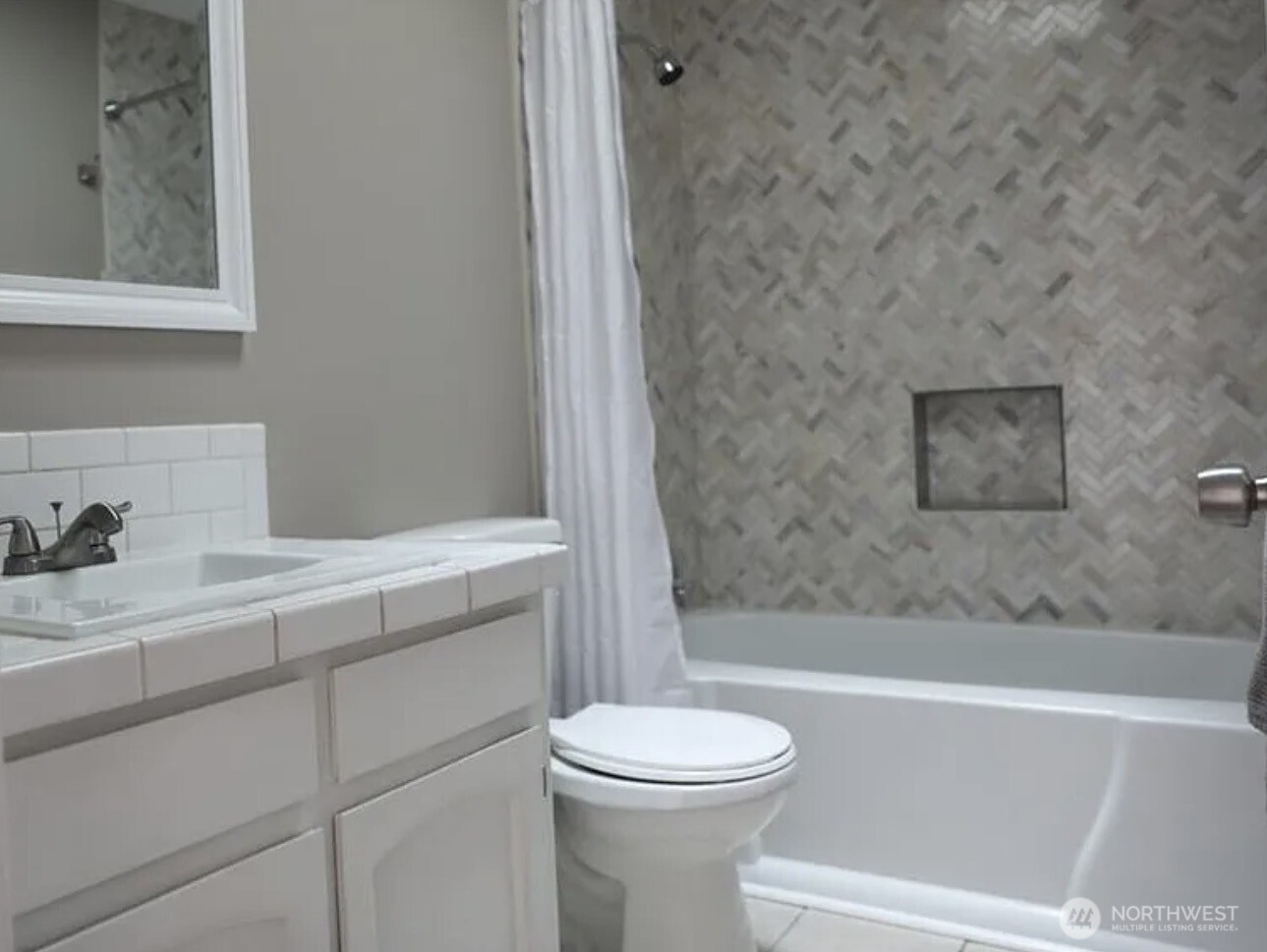 1226 Dewey Drive , Coupeville, WA 98239