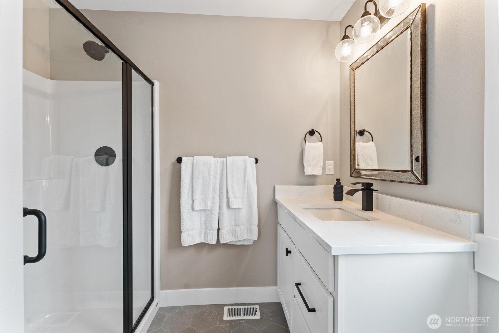 217 Bluebell Lane , Chelan, WA 98816