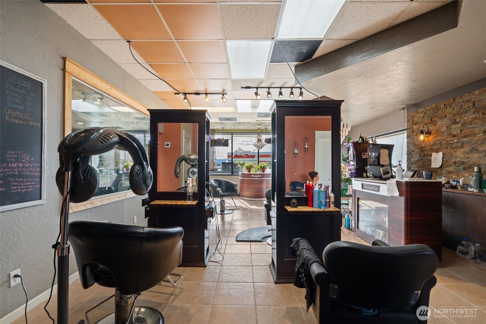 1304 Ocean Beach Highway , Longview, WA 98632