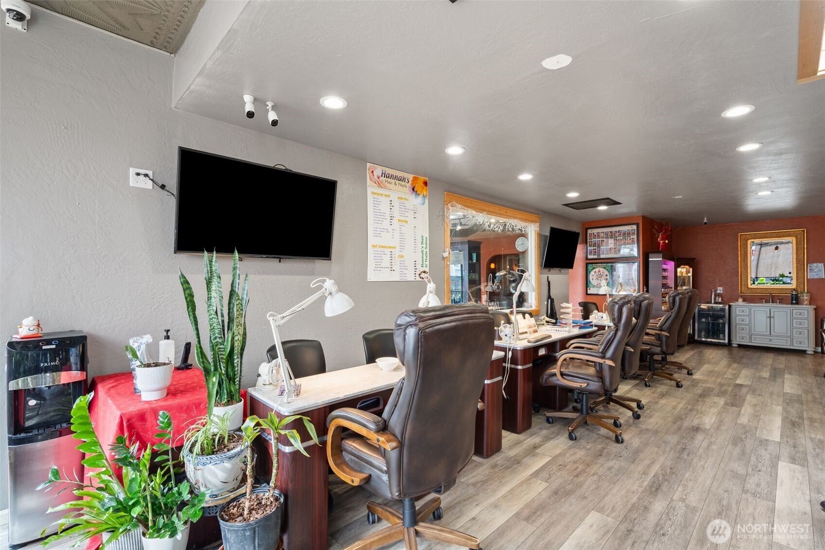 1304 Ocean Beach Highway , Longview, WA 98632