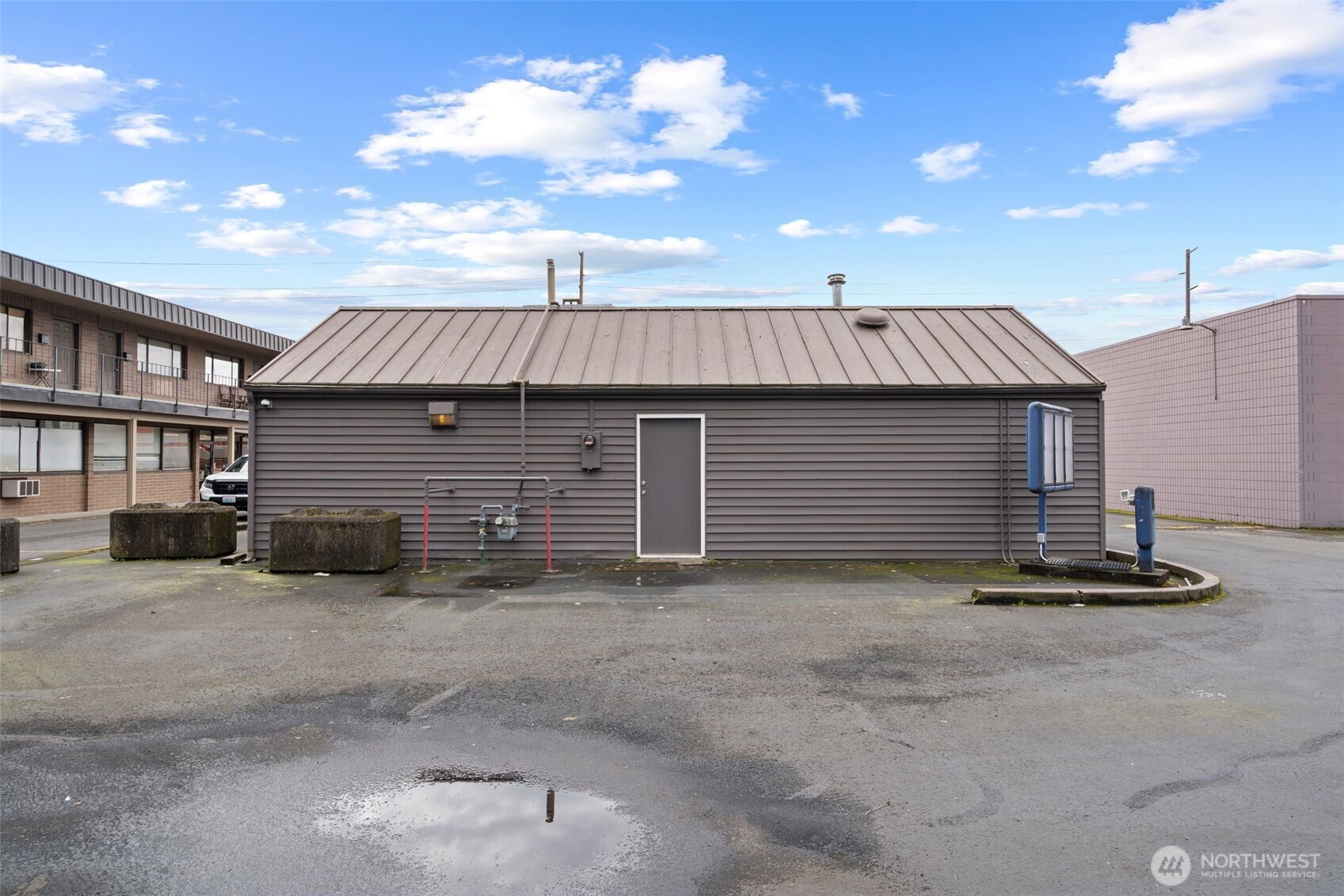 1304 Ocean Beach Highway , Longview, WA 98632