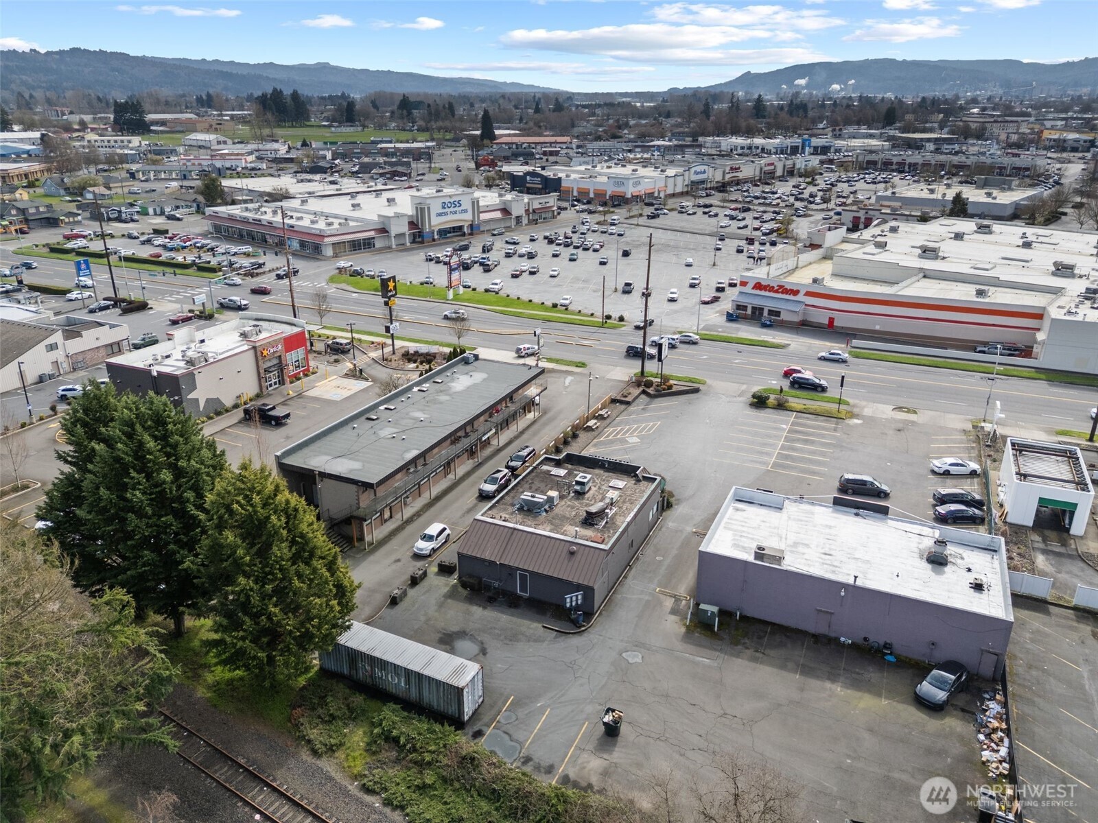 1304 Ocean Beach Highway , Longview, WA 98632