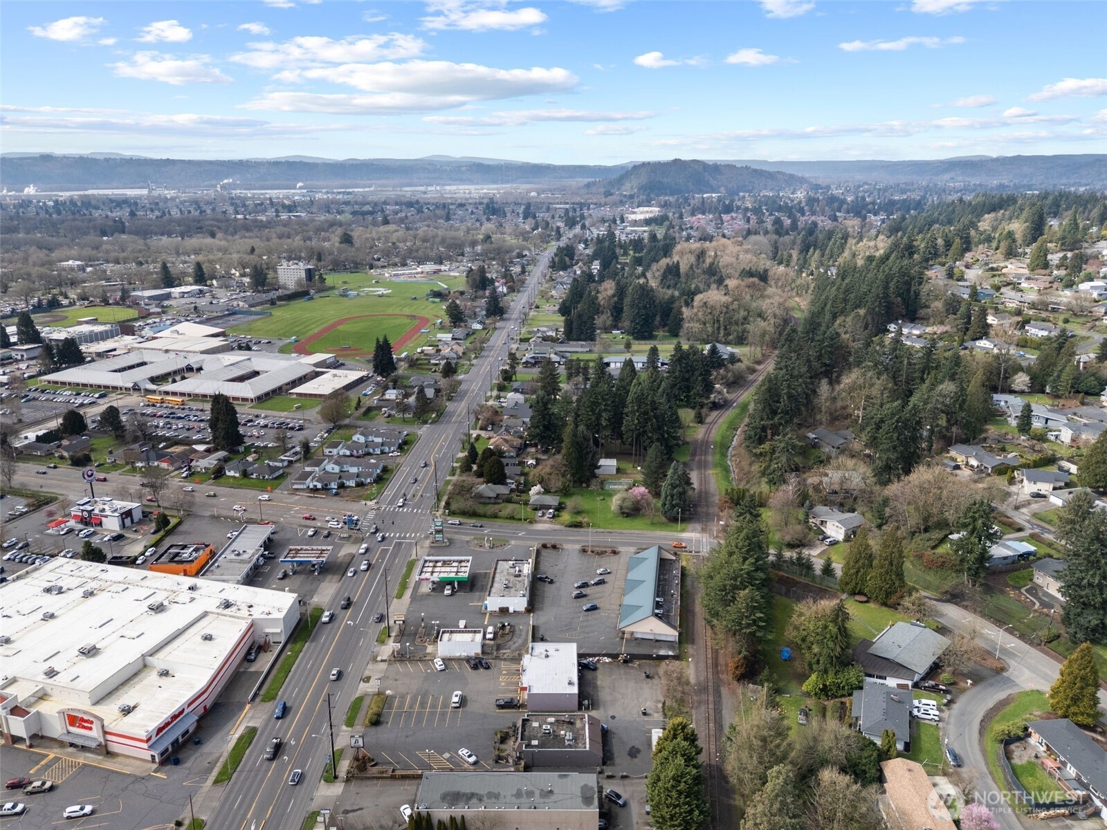 1304 Ocean Beach Highway , Longview, WA 98632