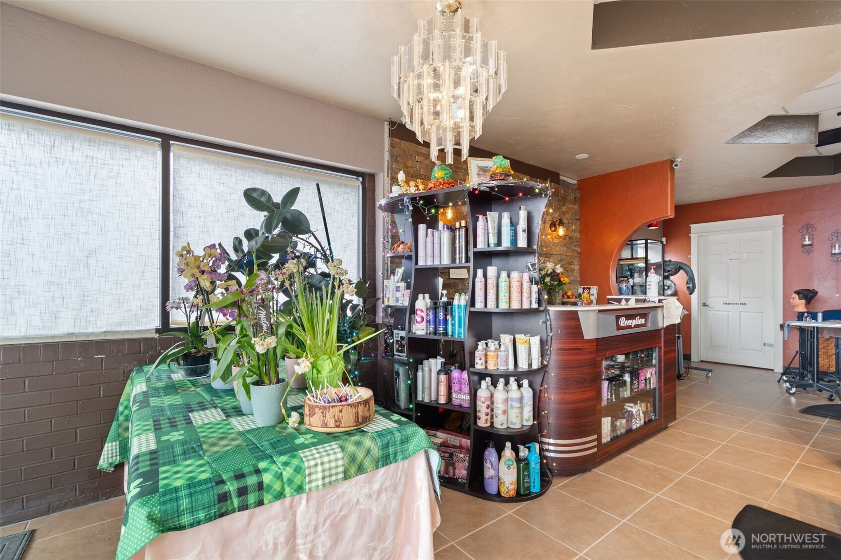 1304 Ocean Beach Highway , Longview, WA 98632