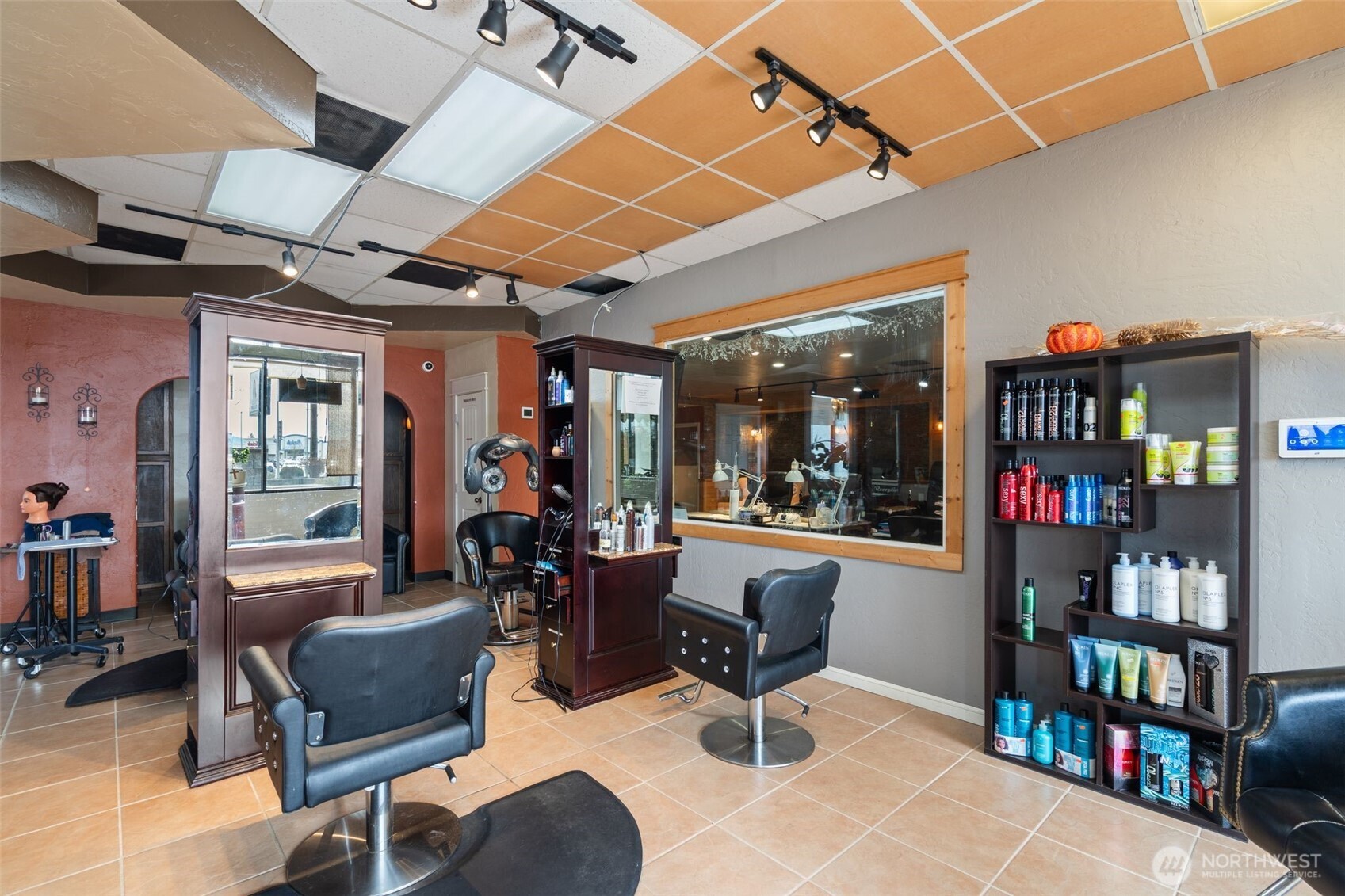 1304 Ocean Beach Highway , Longview, WA 98632