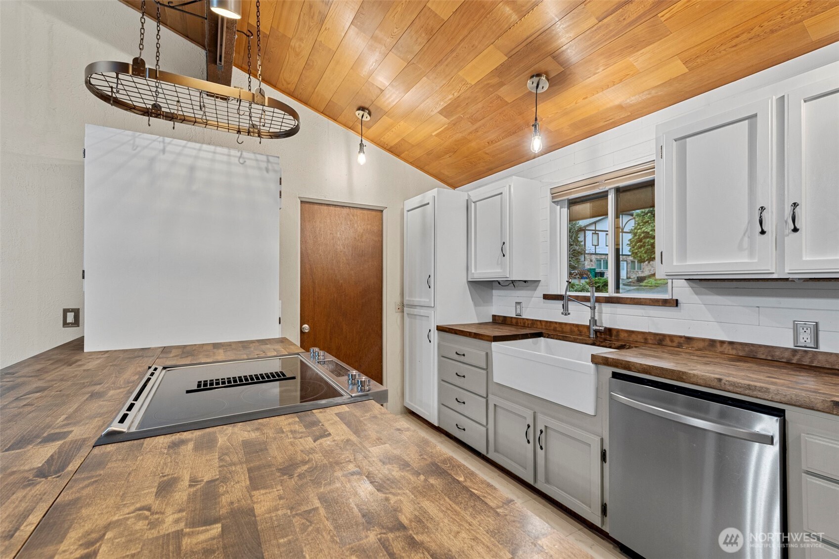 12509 Patricia Lane , Burlington, WA 98233