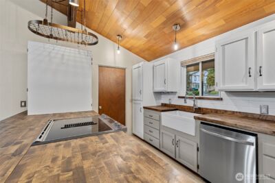12509 Patricia Lane , Burlington, WA 98233 - Photo 14