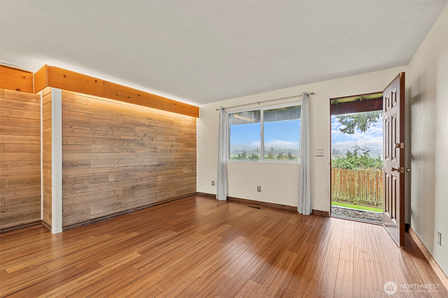 12509 Patricia Lane , Burlington, WA 98233