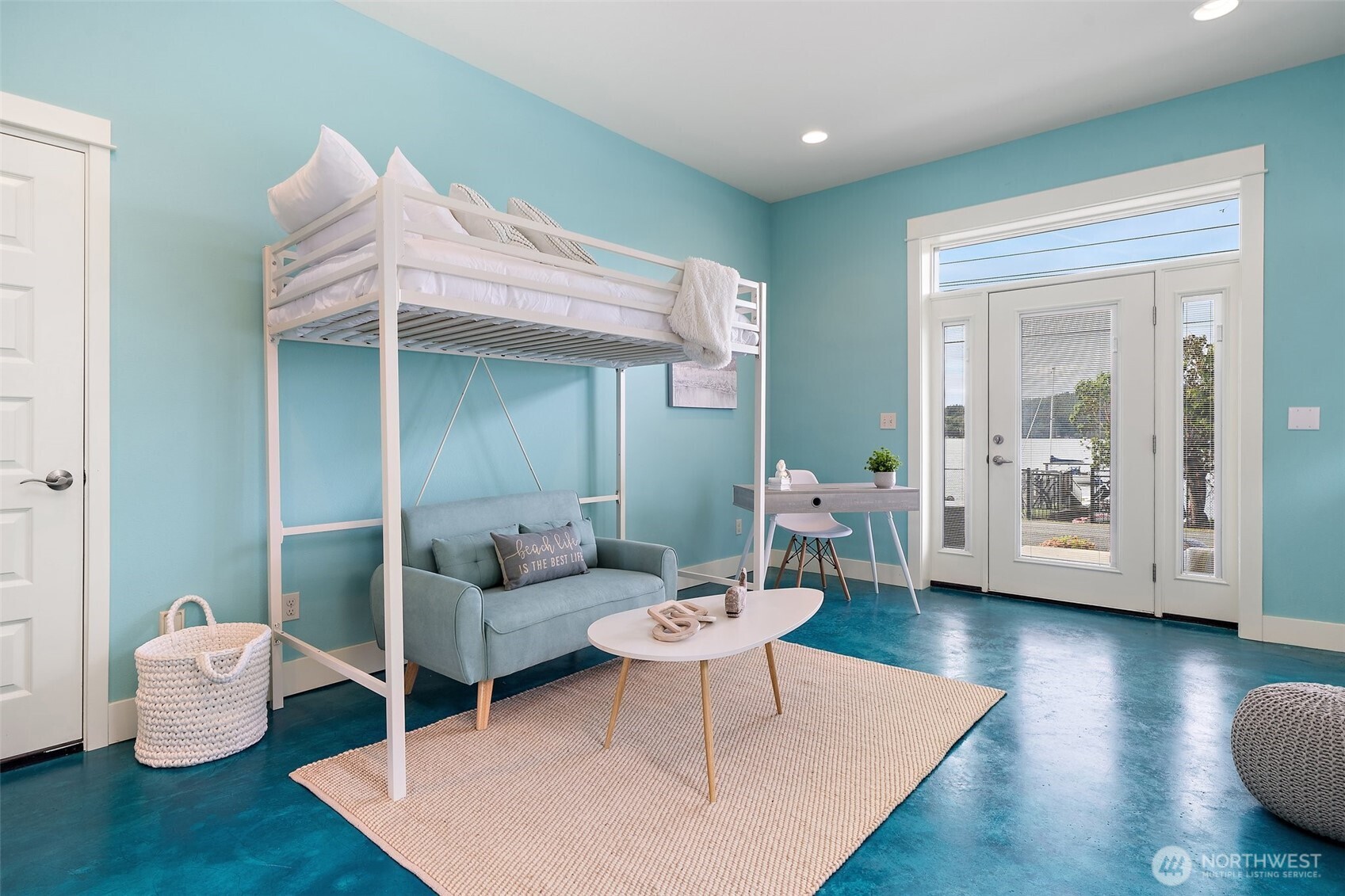 13320 E State Route 106 , Belfair, WA 98528