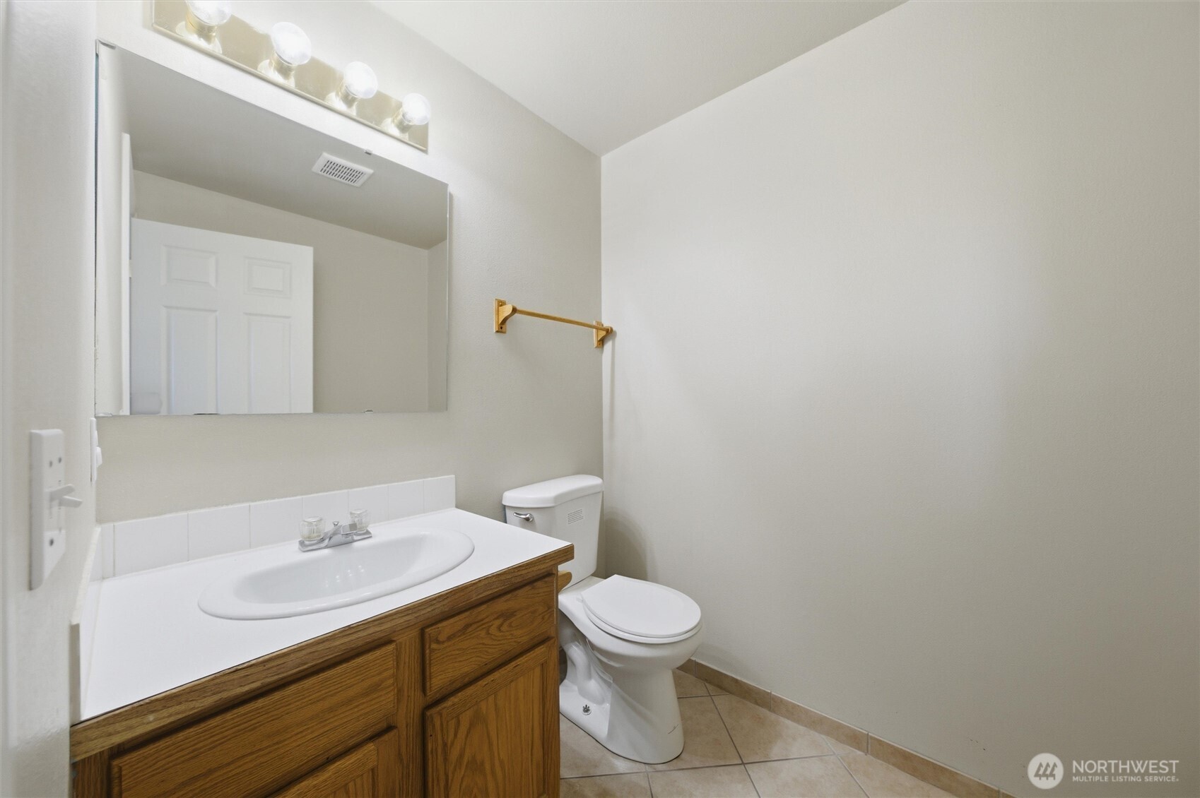 1705 SE Market Street , College Place, WA 99324