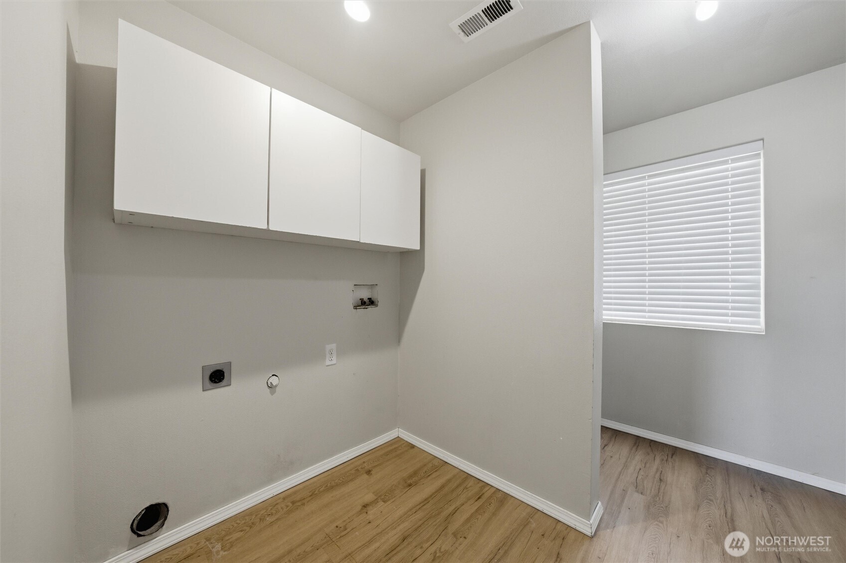 1705 SE Market Street , College Place, WA 99324