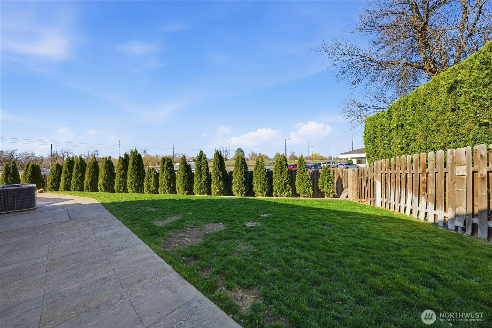 1705 SE Market Street , College Place, WA 99324