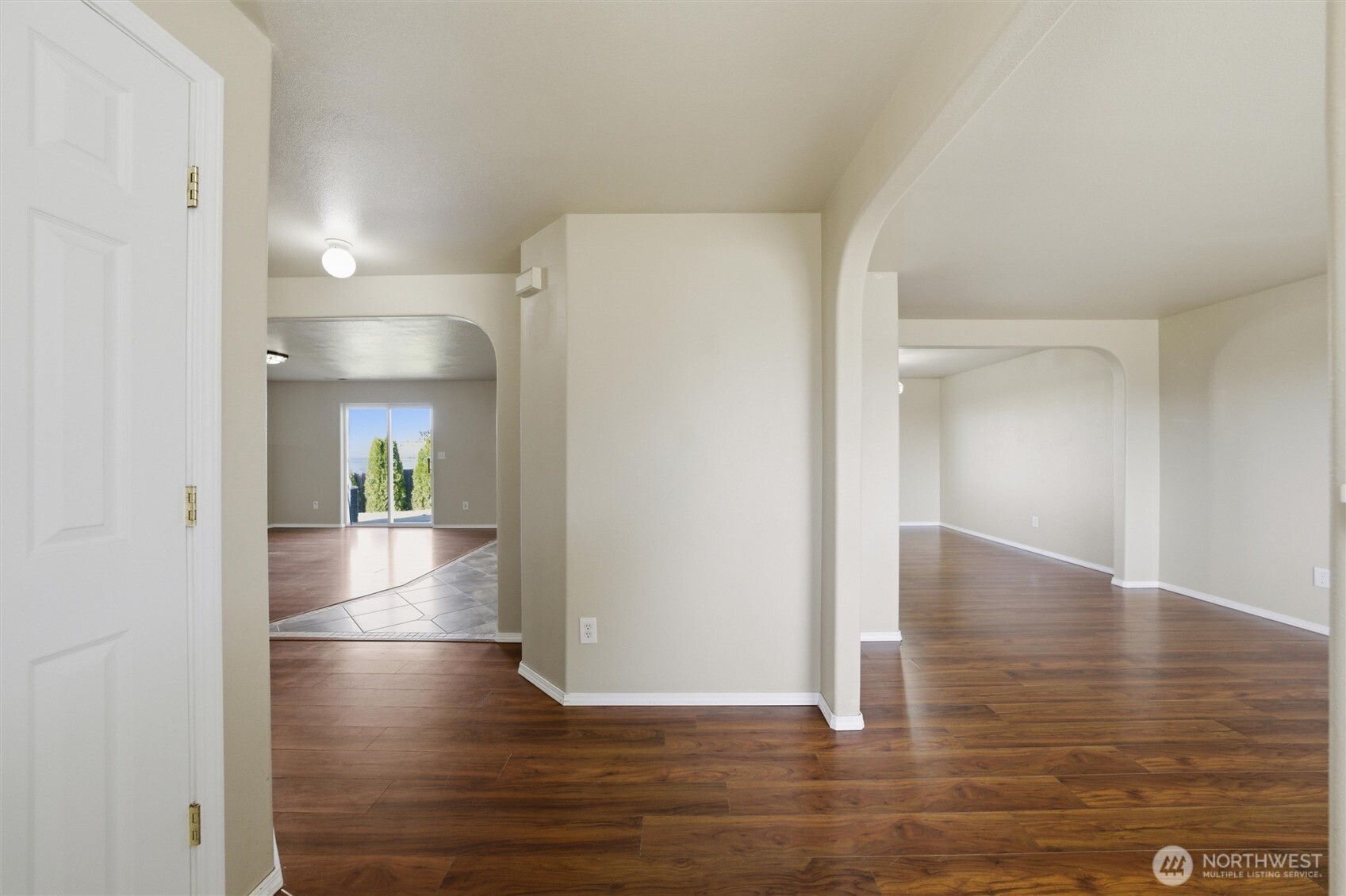 1705 SE Market Street , College Place, WA 99324