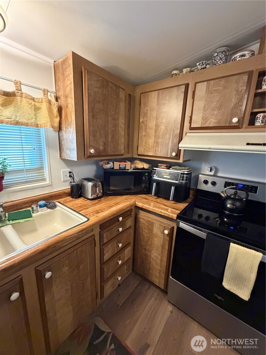 380 E Pole Road #13, Lynden, WA 98264