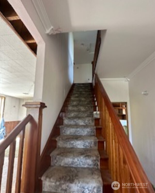 193 Golden Road , Oroville, WA 98844