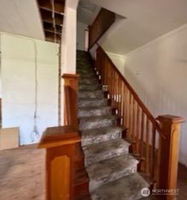 193 Golden Road , Oroville, WA 98844