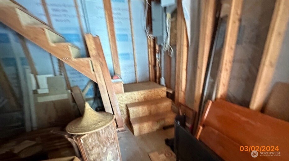 193 Golden Road , Oroville, WA 98844