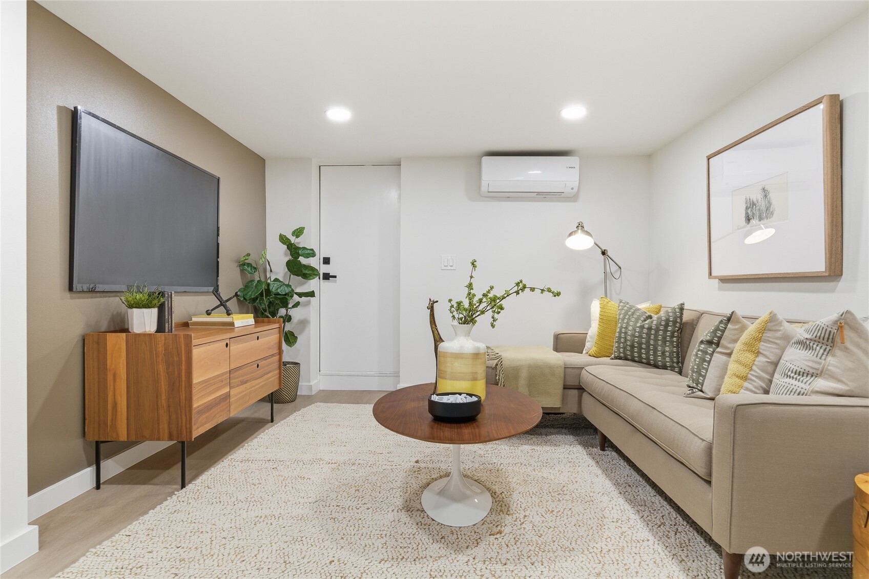 3448 14th Avenue W, Seattle, WA 98119