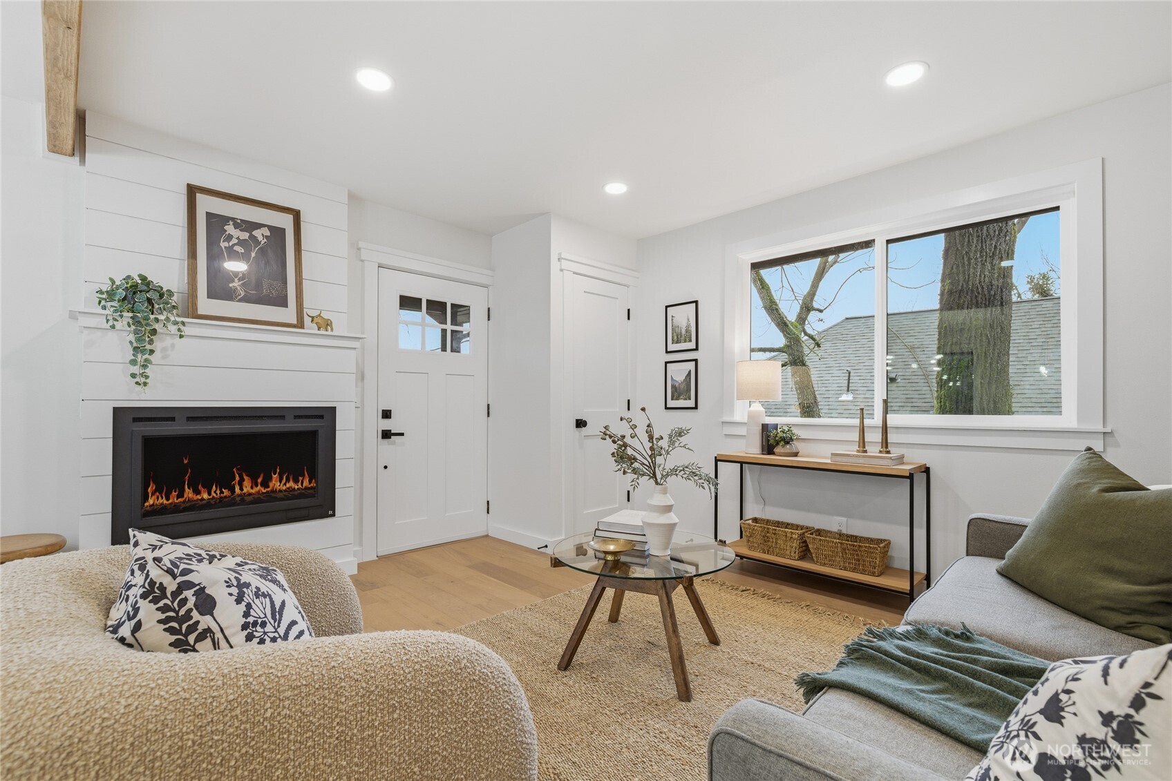 3448 14th Avenue W, Seattle, WA 98119