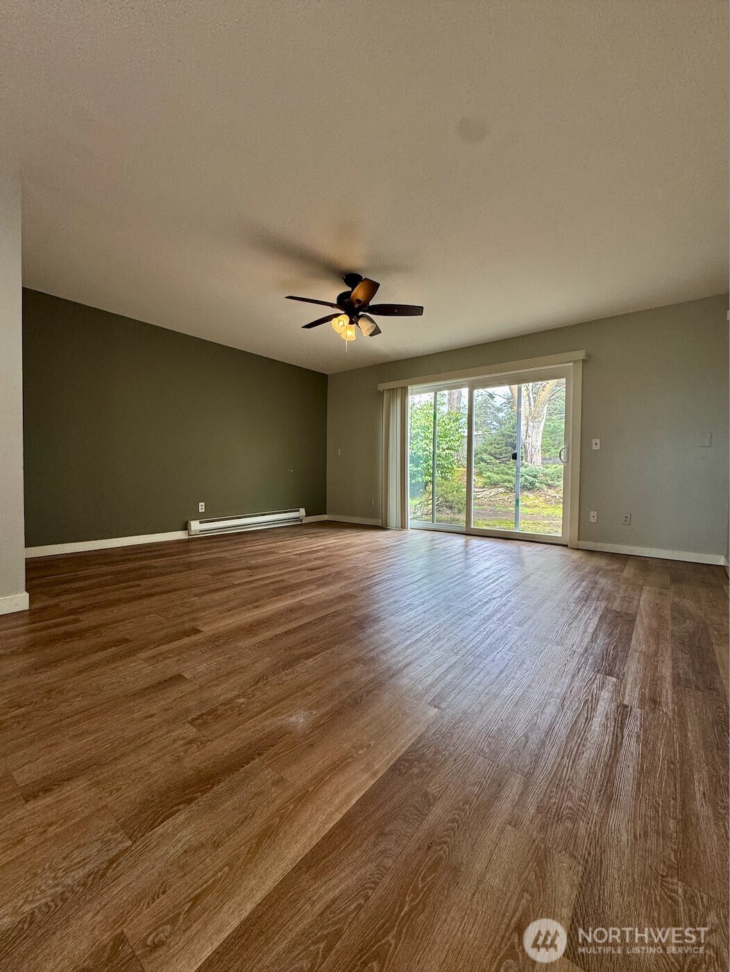 25406 106th Avenue SE #E3, Kent, WA 98030