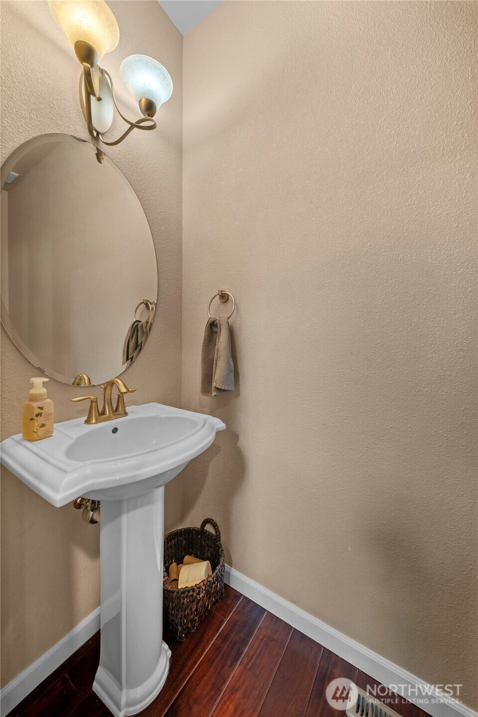 2211 Lakewood Drive SE, Olympia, WA 98501