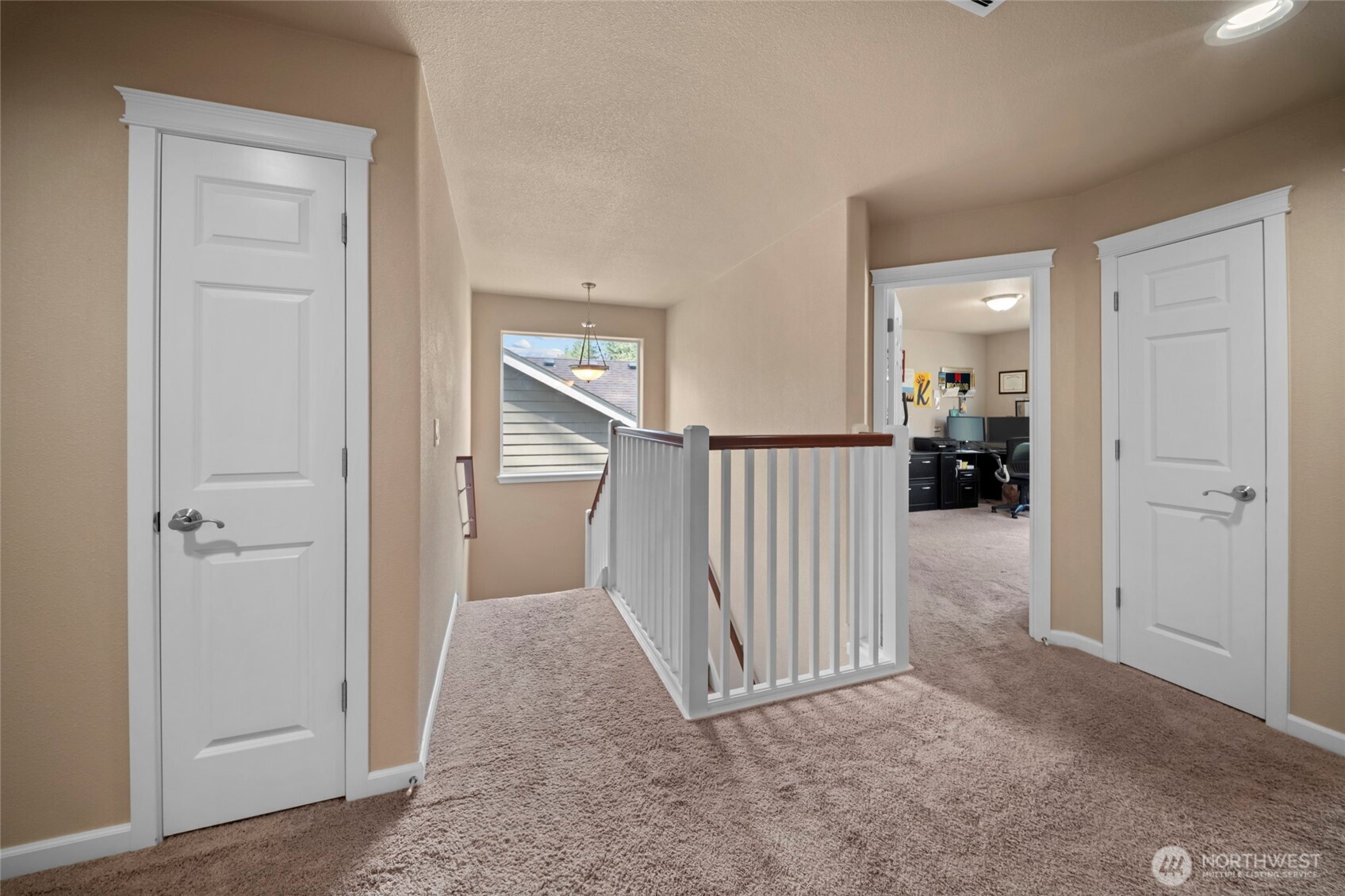 2211 Lakewood Drive SE, Olympia, WA 98501