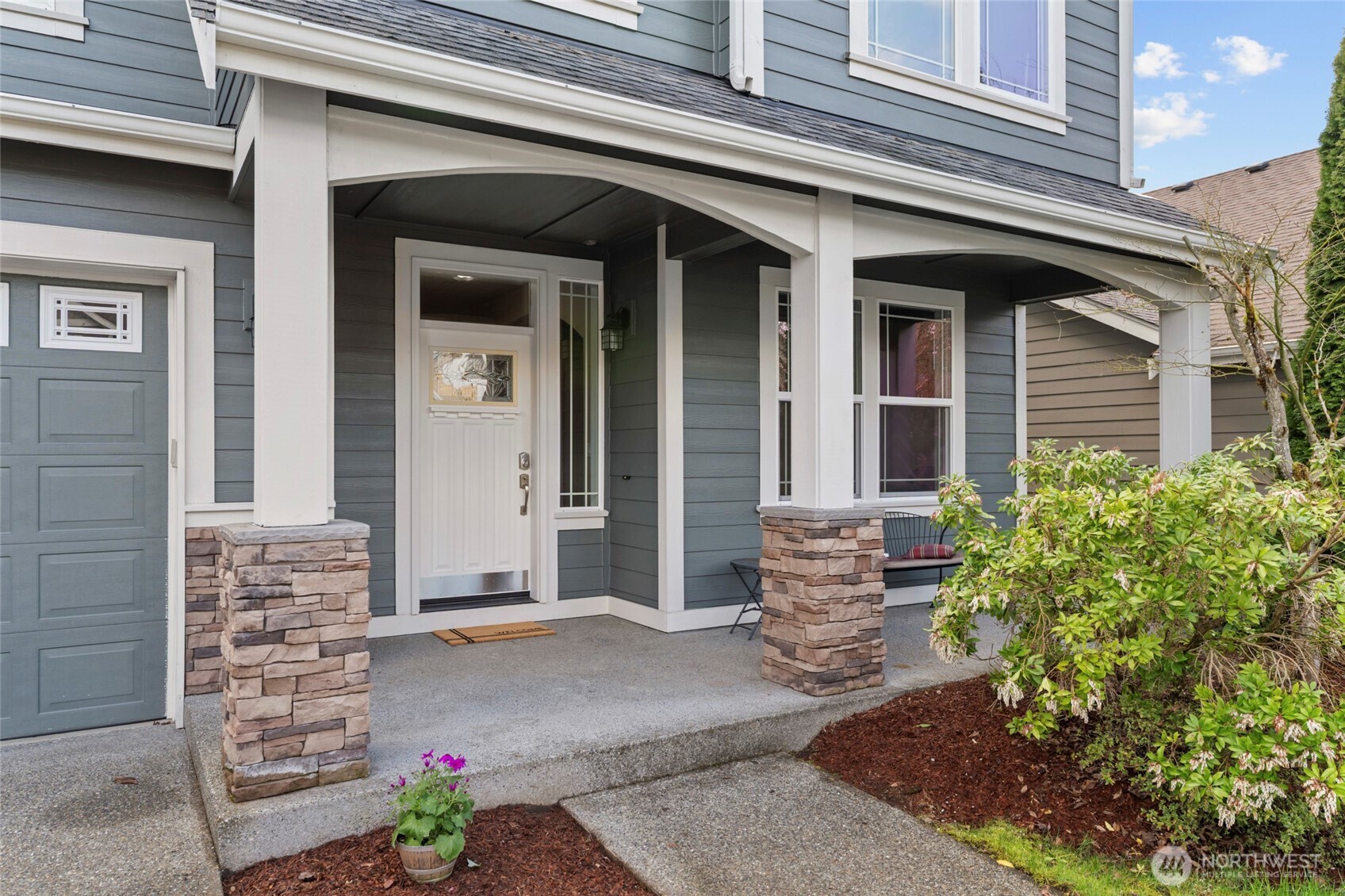 2211 Lakewood Drive SE, Olympia, WA 98501